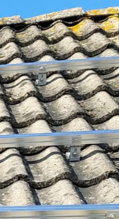 Solar construct dakhaak uni