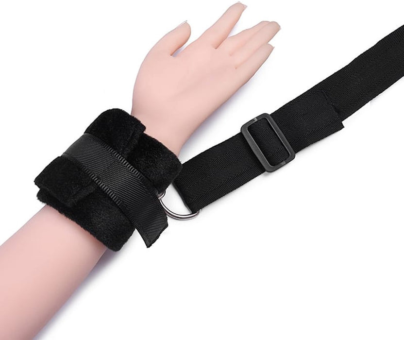 One2Play - BDSM Bed Handboeien - Matras SM Set - Bondage Handboeien Set - Handboeien - Sex Toy voor Koppels - Seksspeeltje